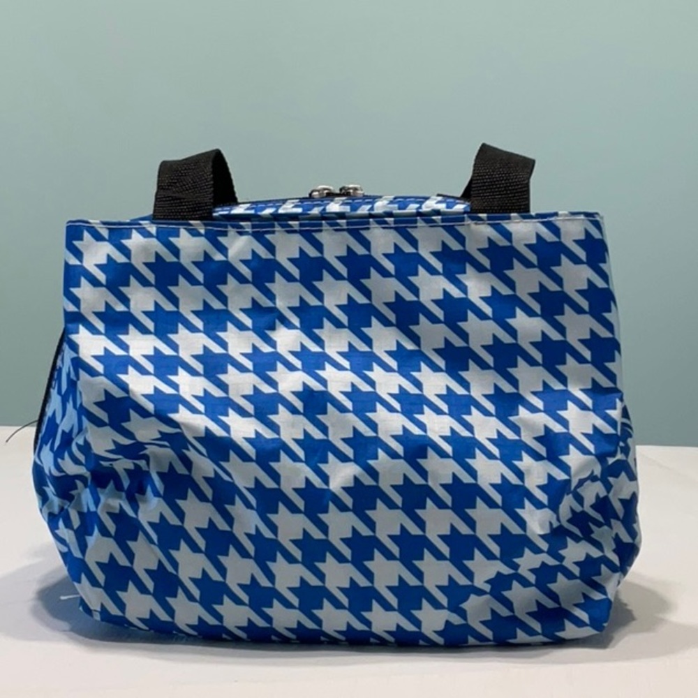 Nicole Miller New York Insulated Lunch Tote with Outside Open Pockets - Picture 4 of 4
